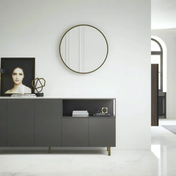 Madia Box 18 01 con piedini di Novamobili