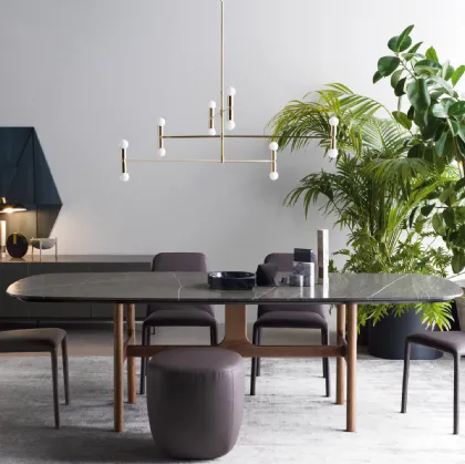 Tavolo Torii con top in marmo Grigio e base in legno di Novamobili