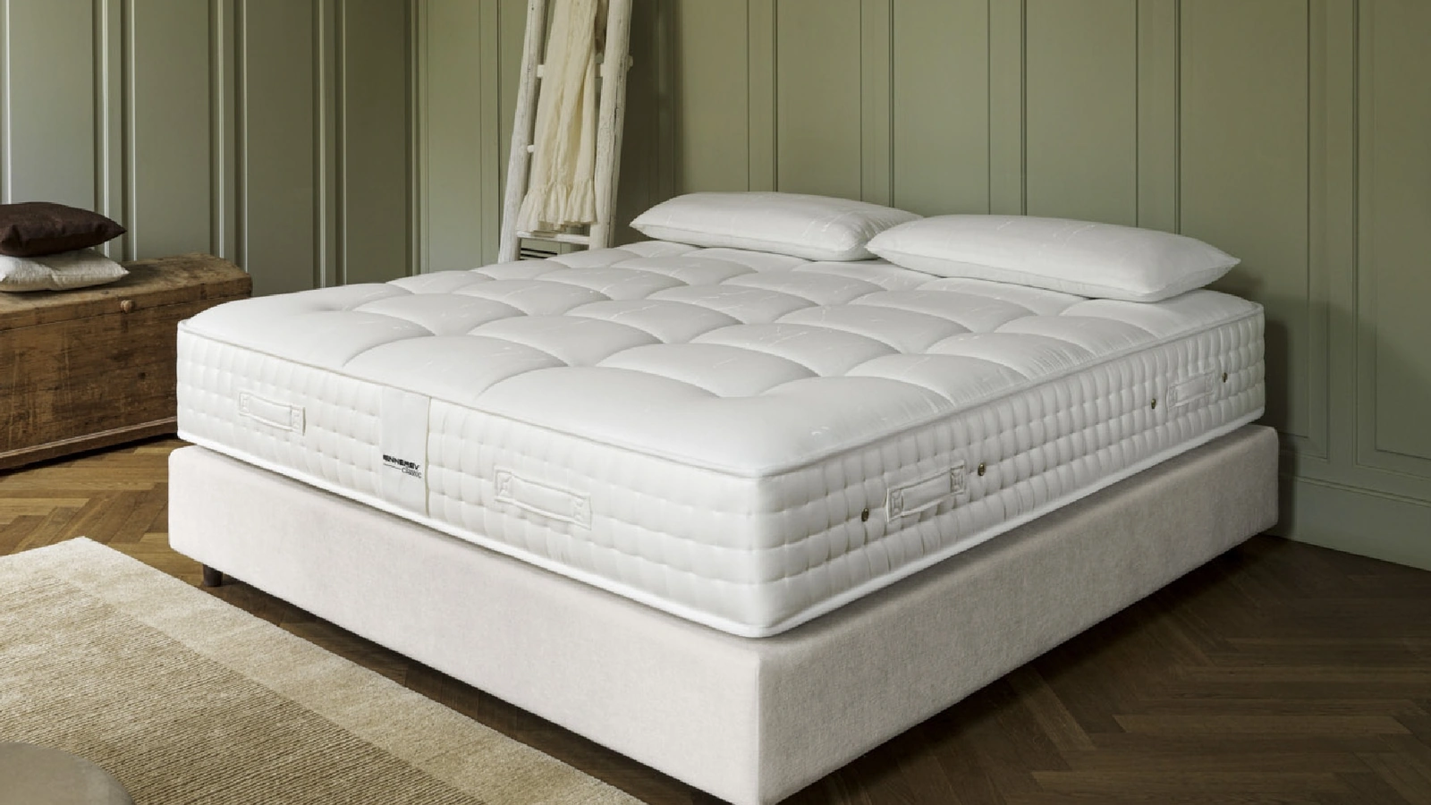 Materasso a molle e memory Cannes di Ennerev