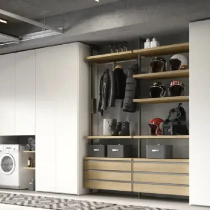 Cabina armadio Virgo V326 tra due armadi con ante battenti di Moretti Compact Giorno Notte